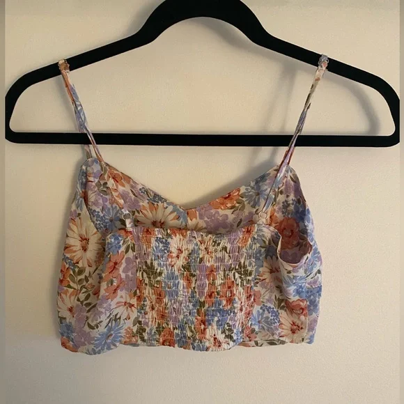 Stradivarius floral crop top - worn once size S - Picture 3 of 4